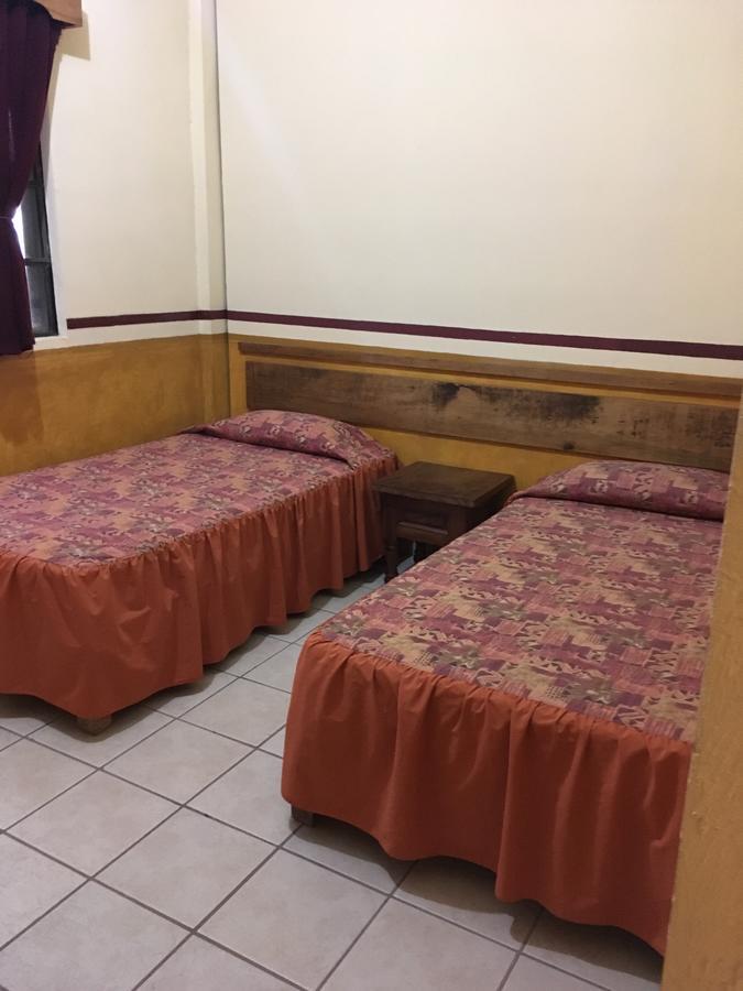 Quinta San Agustin Lejlighedshotel León Eksteriør billede